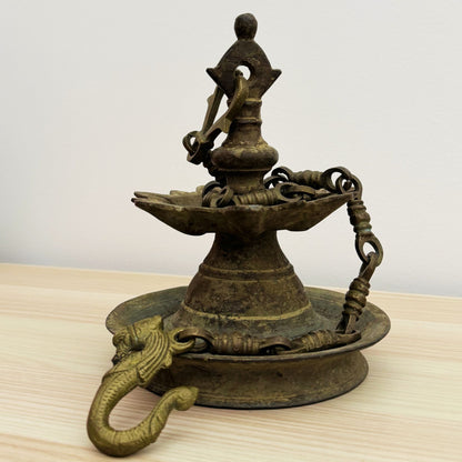 Makara Saptarishi Thooku Vilakku